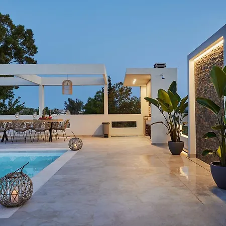 Valley View Villas, By Tk Management Villa *