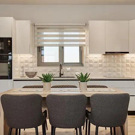 Villa Valley View Villas, By Tk Management