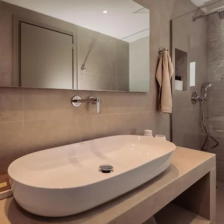 Villa Valley View Villas, By Tk Management